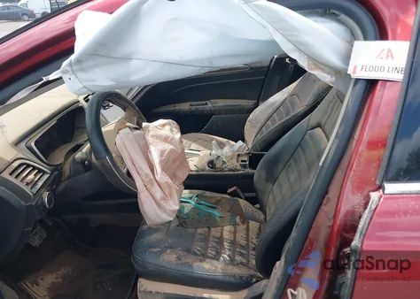 2014 Ford Fusion Se z USA, uszkodzony, nr VIN 3FA6P0HD1ER313164